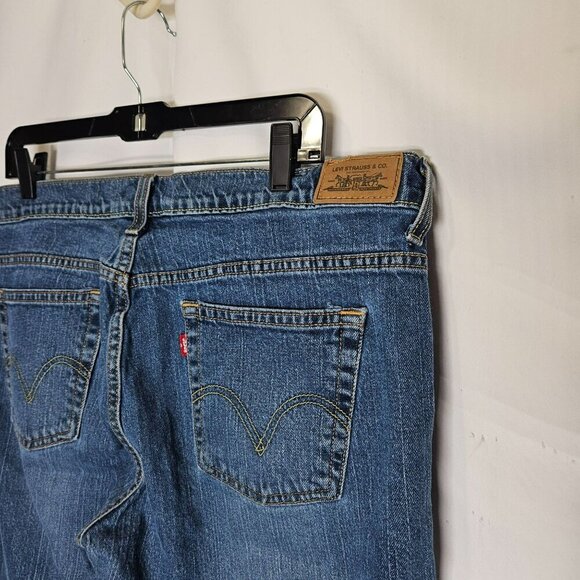 Levi's 515 Boot Cut Jeans Women's Size 14 Mid-Rise Classic Blue Denim 5-Pocket - Picture 11 of 12